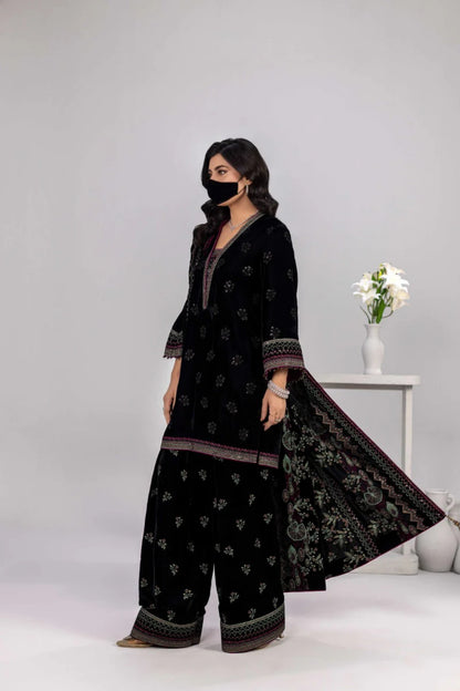 Black Embroidered Velvet 3 Piece Unstitched Suit with Velvet Shawl