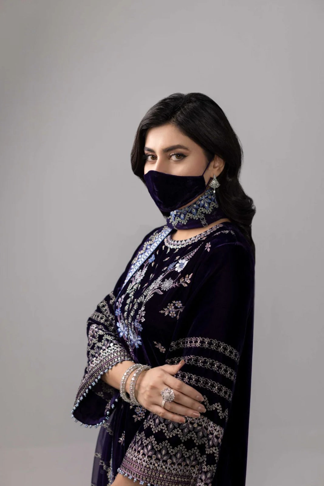 Navy Embroidered Velvet Suit with Chiffon Dupatta